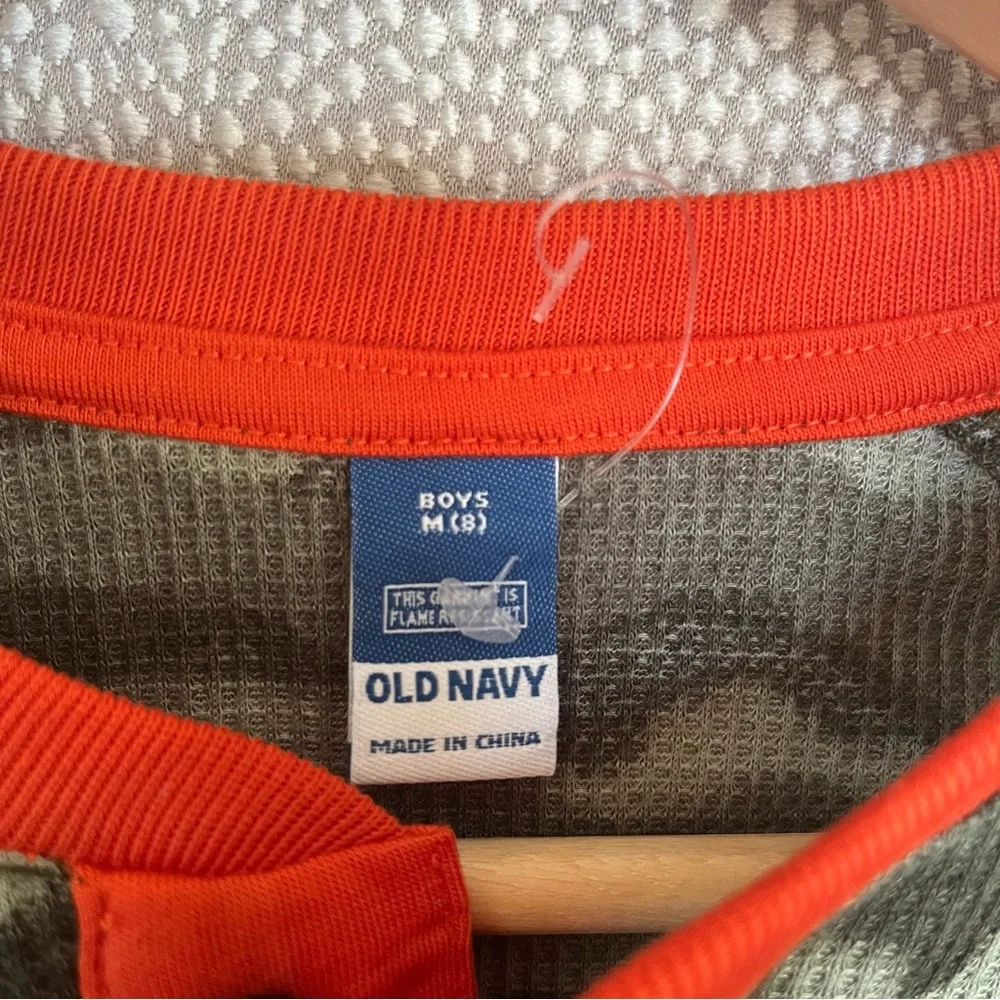 8 Boys Old Navy Waffle Knit Camouflage Henley Tee NWOT